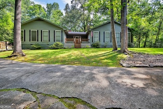 206 Overbrook Dr, Toccoa, GA 30577