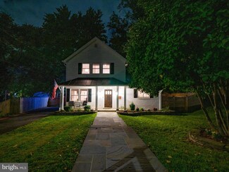 7003 Hickory Hill Rd, Falls Church, VA 22042