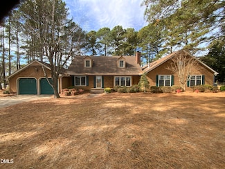 1210 E Cumberland St, Dunn, NC 28334