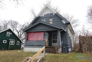 2540 Ayers Ave, Toledo, OH 43606