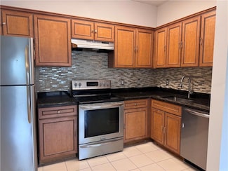 260 Beach 81st St Unit 1D, Rockaway Beach, NY 11693