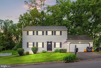1604 Kathryn St, New Cumberland, PA 17070