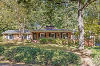 841 Ravine Rd, Signal Mountain, TN 37377