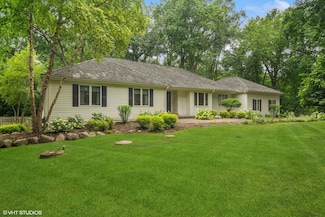 23970 N Gabriel Dr, Lake Zurich, IL 60047