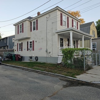 19 Lawton St, Lowell, MA 01851