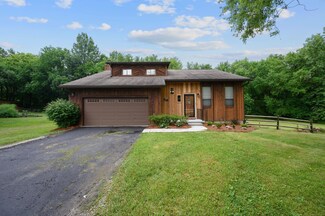 3614 El Rego Dr, Amelia, OH 45102