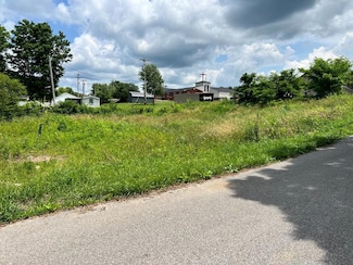 531 N Goodpasture St, Livingston, TN 38570