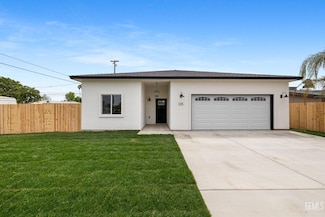1105 3rd St, Bakersfield, CA 93304
