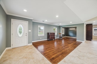 5211 W Bellfort Ave, Houston, TX 77035