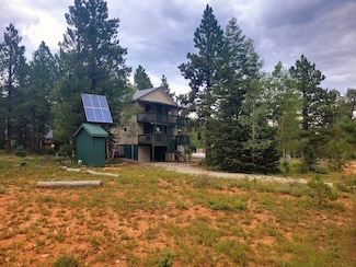 1270 W Strawberry Point Rd, Duck Creek, UT 84762