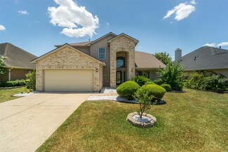 10026 Forest Spring Ln, Pearland, TX 77584