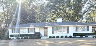 509 W Nash St, Elm City, NC 27822