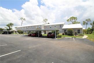 6129 Lake Front Dr, Fort Myers, FL 33908
