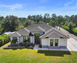 2406 37th Ave NE, Naples, FL 34120