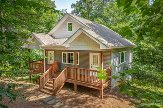 5 Goodman Rd, Asheville, NC 28804