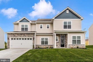 516 Abigail Ave, Waynesboro, PA 17268