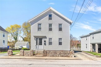 11 York Ave, Westerly, RI 02891