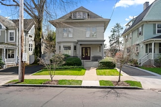 160 E Rock Rd, New Haven, CT 06511