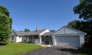 4028 Abbotsford Rd, Rockford, IL 61107