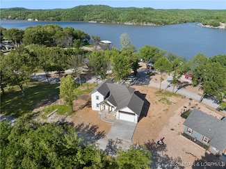 17 Eagles Pass, Climax Springs, MO 65324