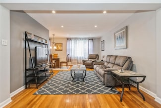 4 Sadore Ln Unit 5L, Yonkers, NY 10710