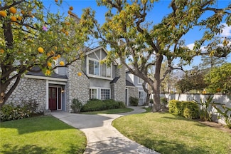 119 N Mountain Ave Unit B, Monrovia, CA 91016