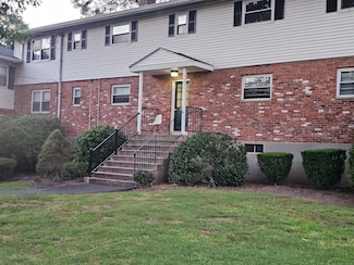 508 Oak Ave Unit 7, Cheshire, CT 06410