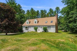 13 Twin St, Windham, NH 03087