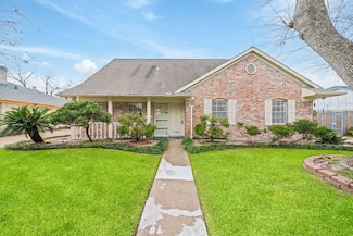 7718 Pella Dr, Houston, TX 77036
