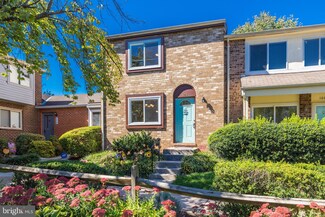 108 Hatenback Ct, Sterling, VA 20164