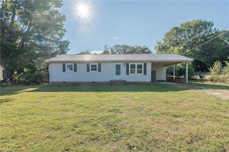 4244 Reidsville Rd, Winston Salem, NC 27101