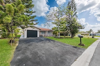 9103 NW 81st Ct, Tamarac, FL 33321