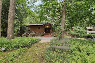 6241 S Highland Ave, Madison, WI 53705