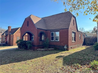 4724 E 3rd St, Tulsa, OK 74112