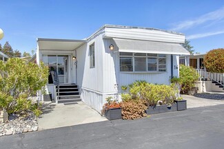 4425 Clares St Unit 16, Capitola, CA 95010