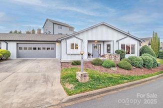 411 Kyfields Unit 411, Weaverville, NC 28787