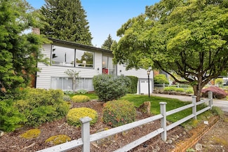 6101 S 116th St, Seattle, WA 98178