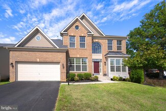 4706 Barnum Ln, Alexandria, VA 22312