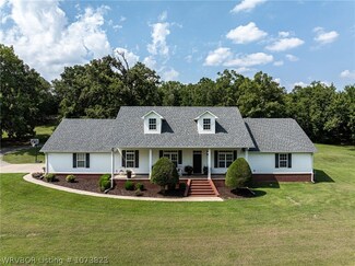 2112 Bear Hollow Rd, Fort Smith, AR 72916