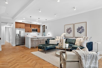 31 Bayview Ave Unit 1, Jersey City, NJ 07305