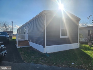 165 W Ridge Pike Unit 272, Royersford, PA 19468