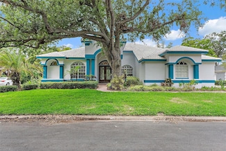 7314 Hunt Club Ln, Seminole, FL 33776