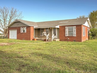 8125 Happy Camp Rd, Beggs, OK 74421