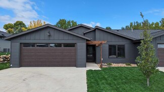 3930 Dorothy's Ln, Spirit Lake, IA 51360