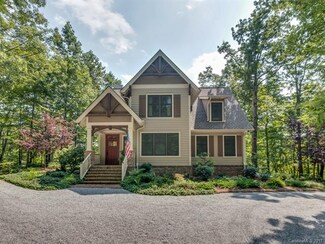 978 Rixhaven Dr, Saluda, NC 28773