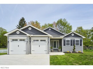 25901 Highland Rd, Richmond Heights, OH 44143