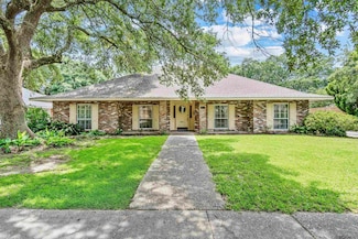 1338 Oakley Dr, Baton Rouge, LA 70806