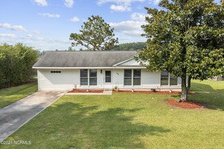 659 Hill Road Cir, Ayden, NC 28513