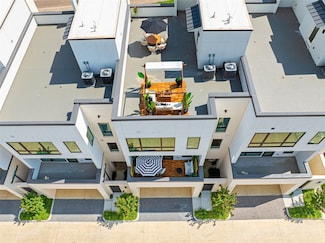 610 N Oak Cliff Blvd Unit 203, Dallas, TX 75208