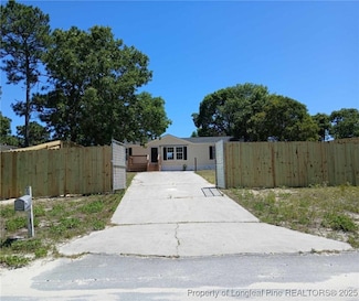 2149 Seashore Hills Rd SW, Supply, NC 28462